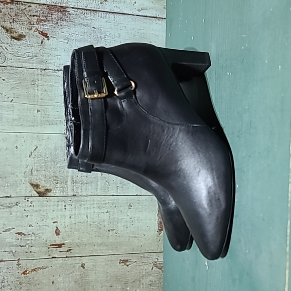 Lauren Ralph Lauren ankle boots - Picture 2 of 10